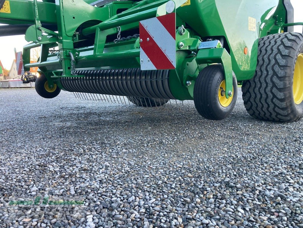 Rundballenpresse van het type John Deere V461M 25 Messer ISO-Bus, Gebrauchtmaschine in Kanzach (Foto 7)