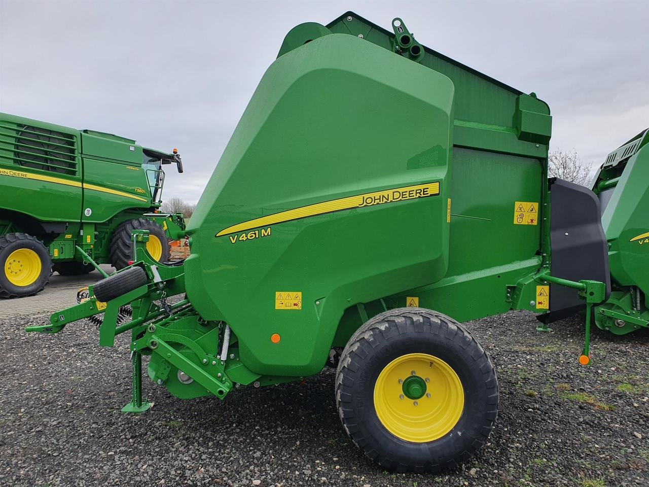 Rundballenpresse типа John Deere V461M ISO Bus, Vorführmaschine в Zweibrücken (Фотография 2)