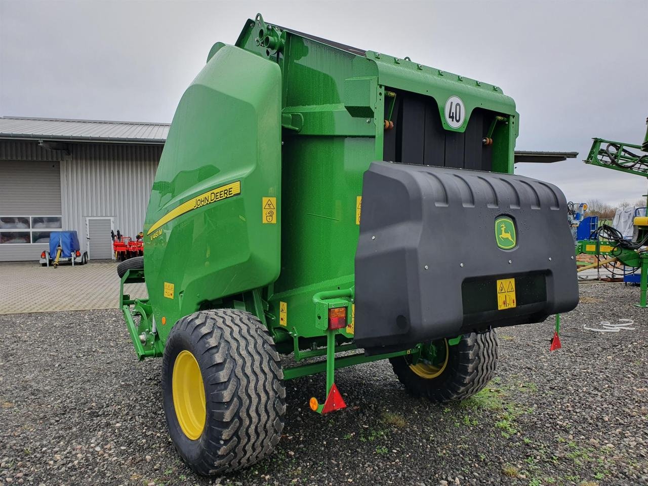 Rundballenpresse типа John Deere V461M ISO Bus, Gebrauchtmaschine в Zweibrücken (Фотография 3)