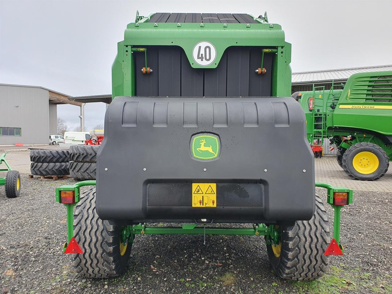 Rundballenpresse typu John Deere V461M ISO Bus, Gebrauchtmaschine v Zweibrücken (Obrázek 4)