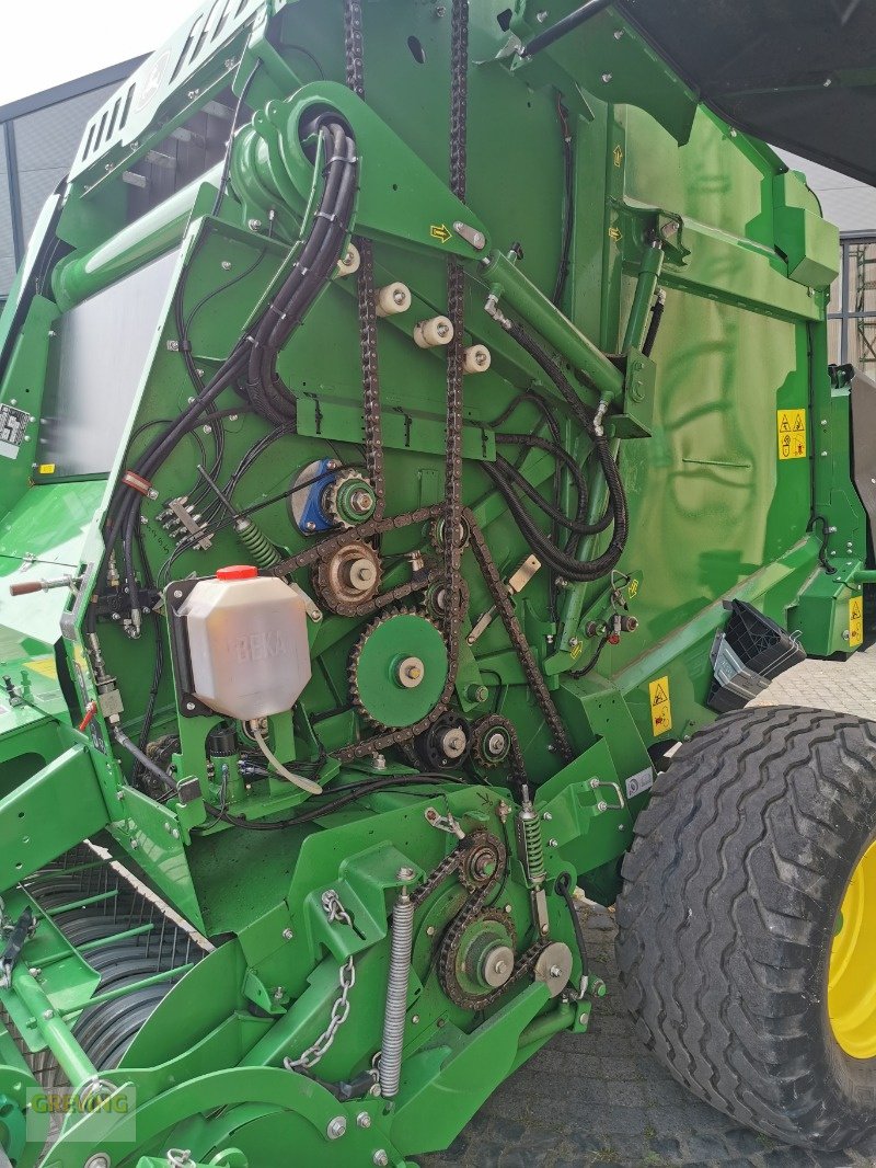 Rundballenpresse типа John Deere V461M, Gebrauchtmaschine в Greven (Фотография 19)