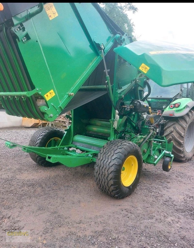 Rundballenpresse a típus John Deere V461M, Gebrauchtmaschine ekkor: Polch (Kép 7)