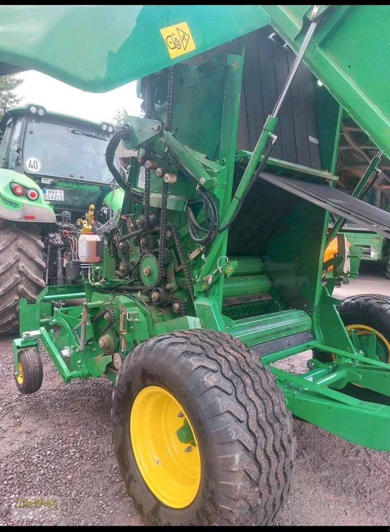 Rundballenpresse van het type John Deere V461M, Gebrauchtmaschine in Polch (Foto 9)