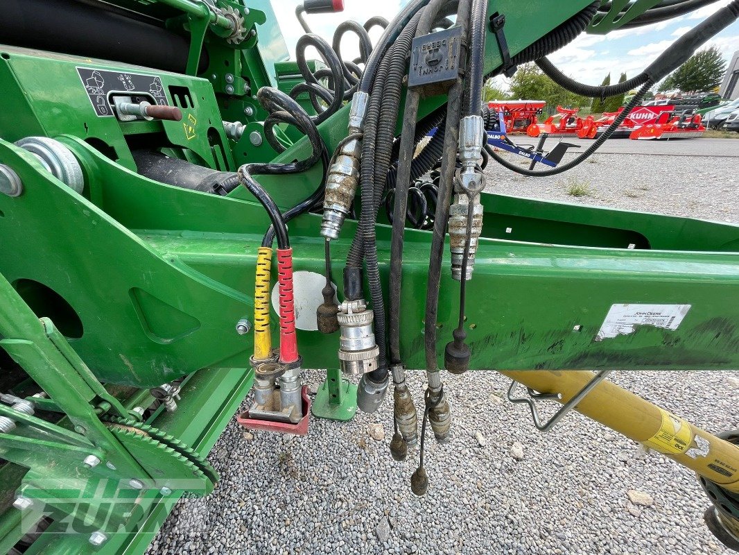 Rundballenpresse tip John Deere V461R ISOBUS, Gebrauchtmaschine in Schöntal-Westernhausen (Poză 8)