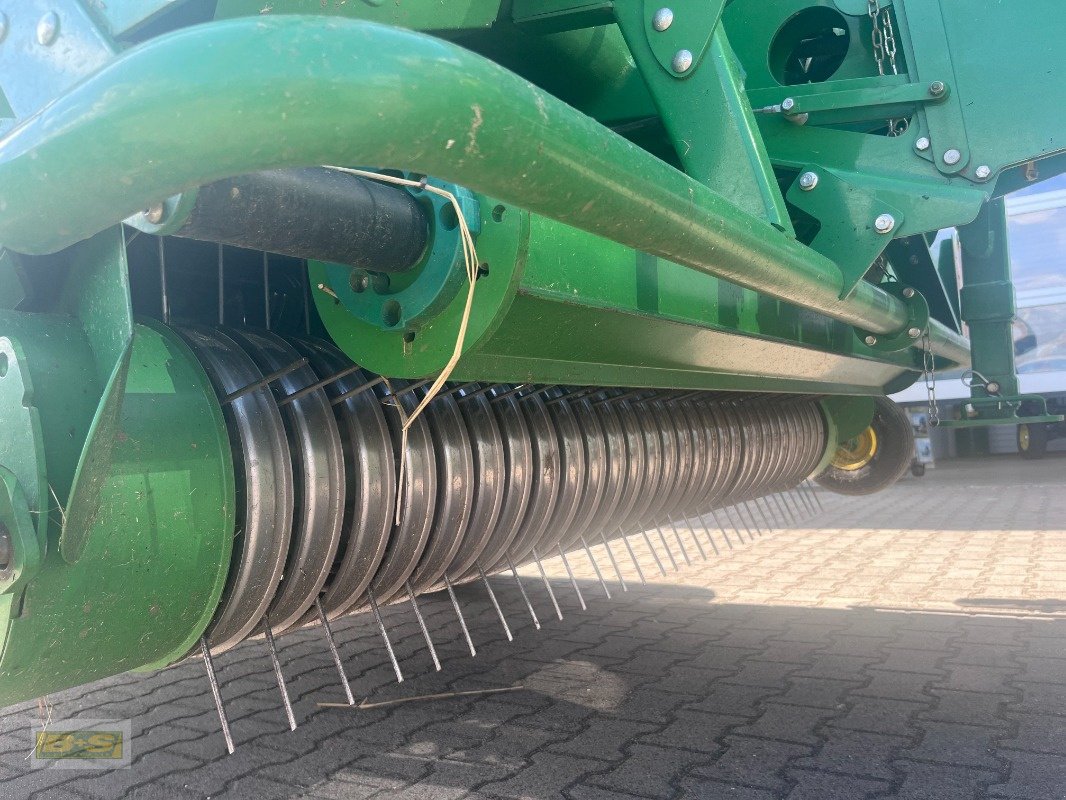 Rundballenpresse tip John Deere V461R PAKET RUNDB. - ROTOFLOW, Gebrauchtmaschine in Grabow (Poză 3)