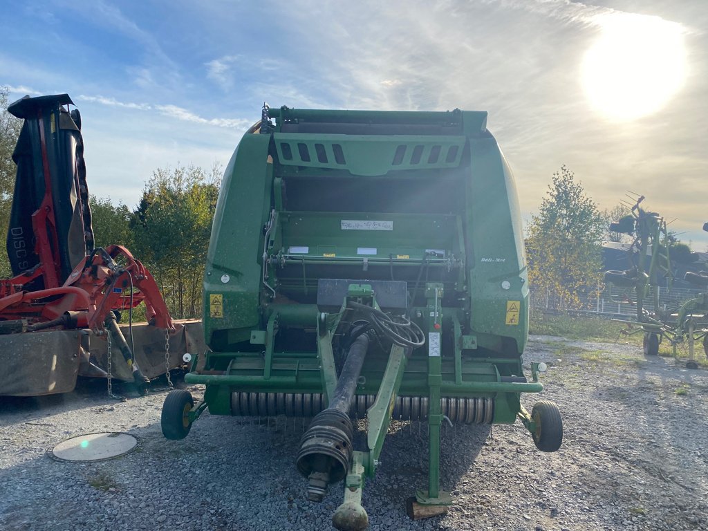 Rundballenpresse van het type John Deere V461R, Gebrauchtmaschine in GUERET (Foto 8)