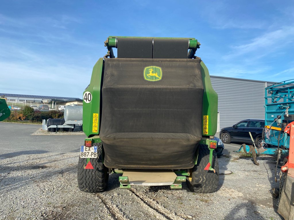 Rundballenpresse Türe ait John Deere V461R, Gebrauchtmaschine içinde GUERET (resim 5)