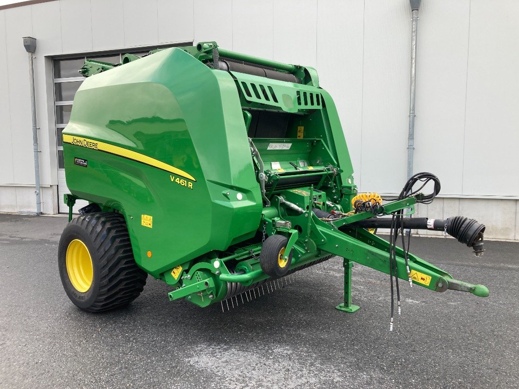 Rundballenpresse typu John Deere V461R, Gebrauchtmaschine v Rietberg (Obrázek 4)