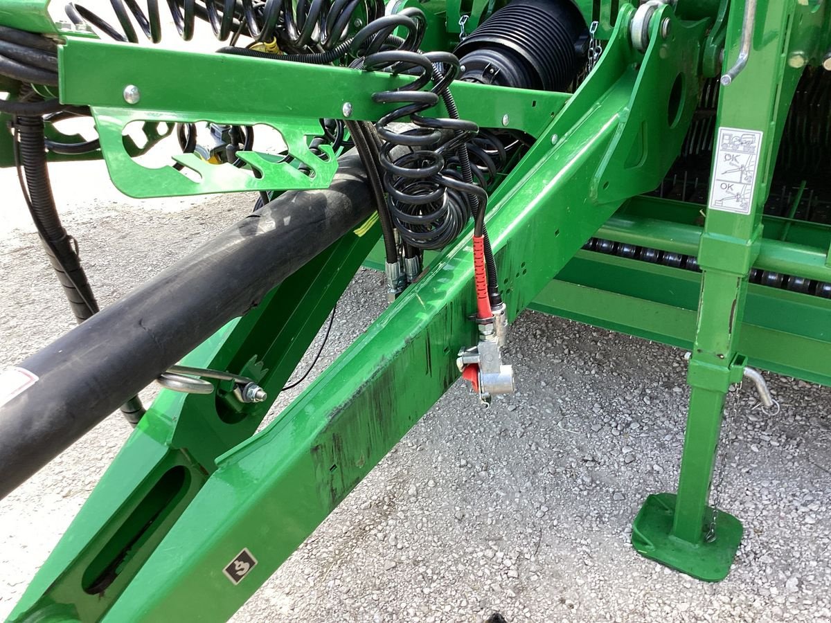 Rundballenpresse za tip John Deere V461R, Gebrauchtmaschine u Micheldorf / OÖ (Slika 11)