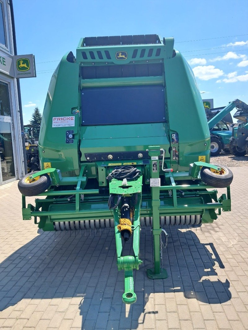 Rundballenpresse van het type John Deere V461R, Neumaschine in Mrągowo (Foto 8)