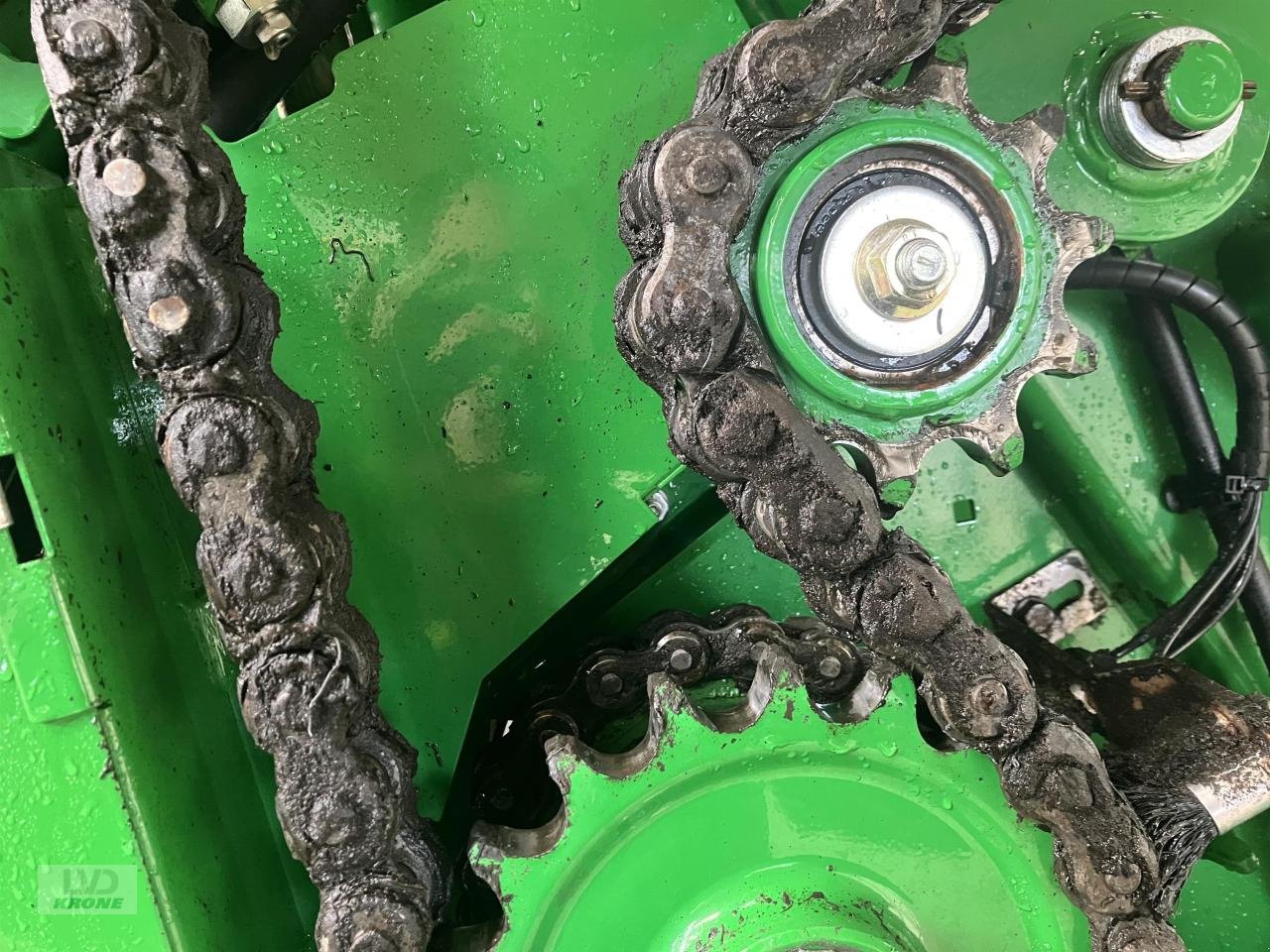 Rundballenpresse a típus John Deere V461R, Gebrauchtmaschine ekkor: Spelle (Kép 14)