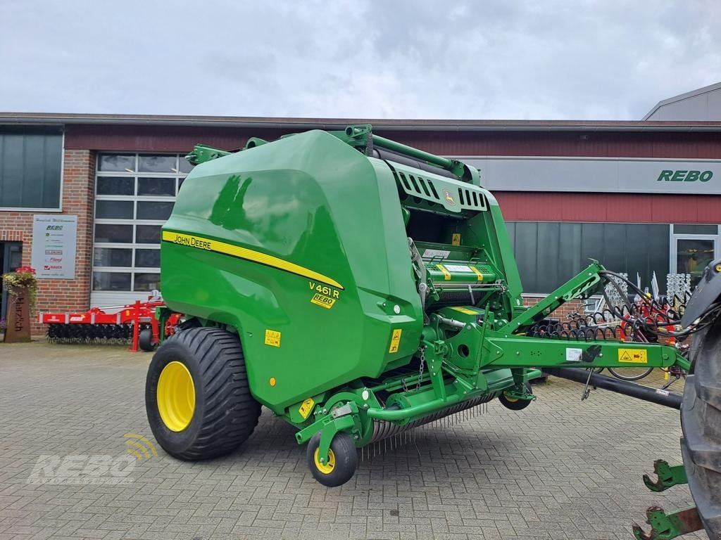 Rundballenpresse typu John Deere V461R, Gebrauchtmaschine v Visbek/Rechterfeld (Obrázek 1)