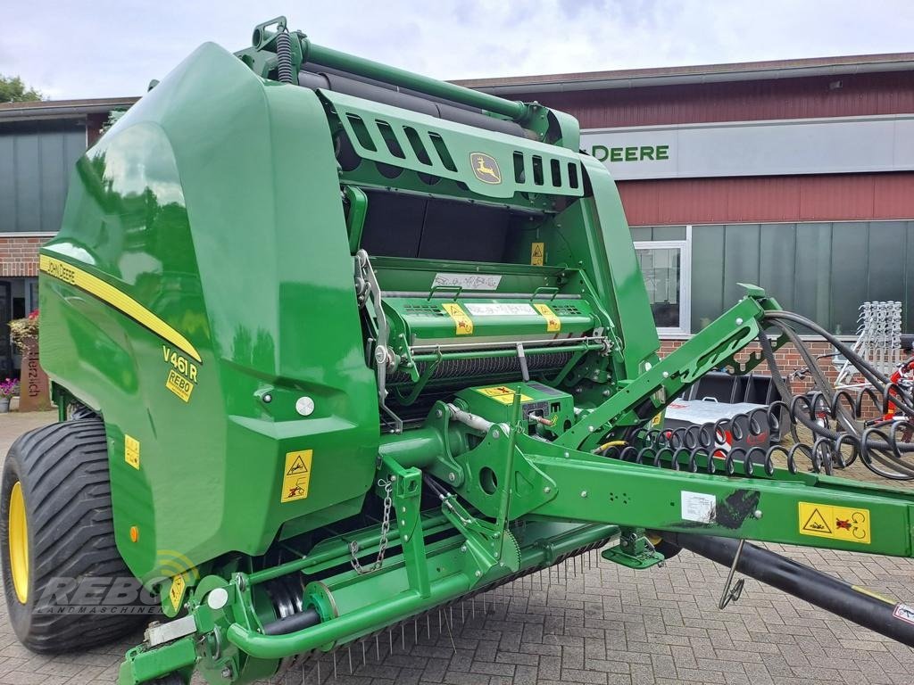 Rundballenpresse typu John Deere V461R, Gebrauchtmaschine v Visbek/Rechterfeld (Obrázek 5)