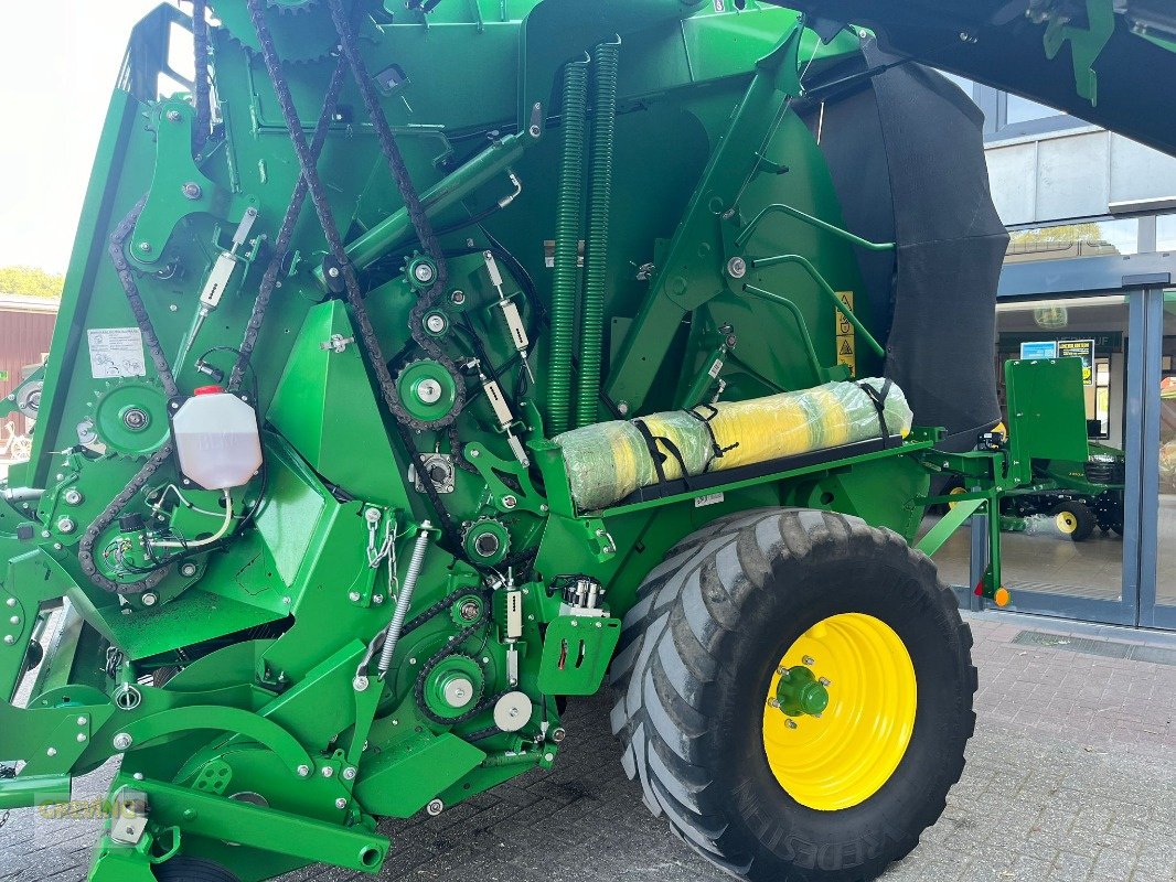 Rundballenpresse du type John Deere V461R, Gebrauchtmaschine en Ahaus (Photo 14)