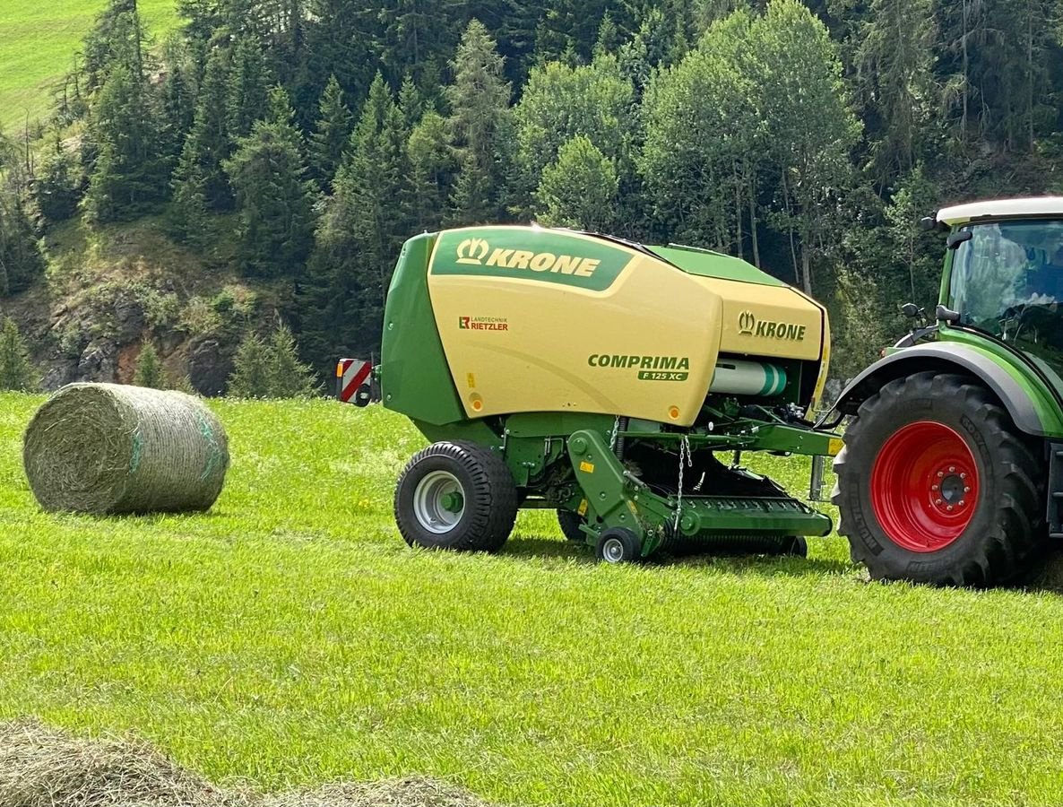 Rundballenpresse του τύπου Krone Ballenpresse Comprima F 125 XC, Gebrauchtmaschine σε Ried im Oberinntal (Φωτογραφία 1)