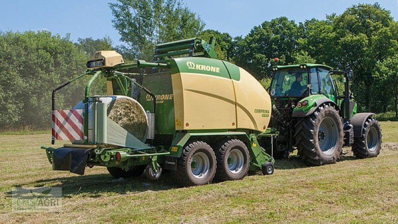 Rundballenpresse van het type Krone COMPRIMA CF 155 XC, Vorführmaschine in Vöhringen (Foto 2)