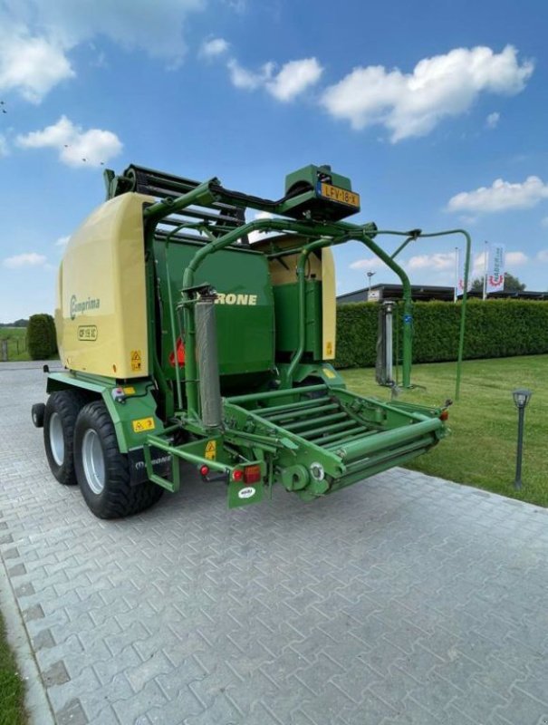 Rundballenpresse del tipo Krone Comprima CF 155 XC, Neumaschine en Coevorden (Imagen 10)