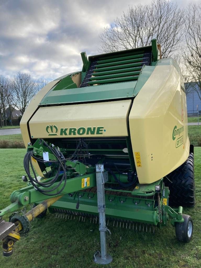 Rundballenpresse del tipo Krone Comprima CF 155 XC, Gebrauchtmaschine en Gorredijk (Imagen 7)