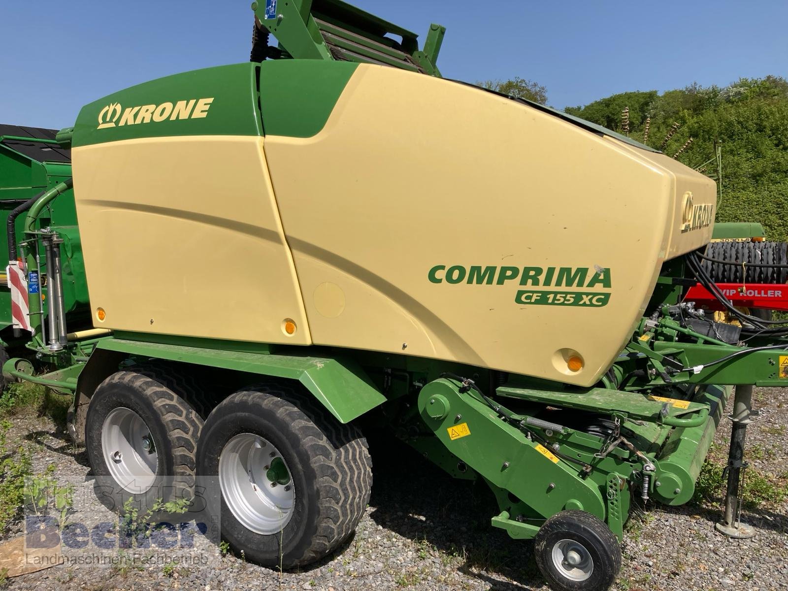 Rundballenpresse типа Krone Comprima CF 155 XC, Gebrauchtmaschine в Runkel-Dehrn (Фотография 3)