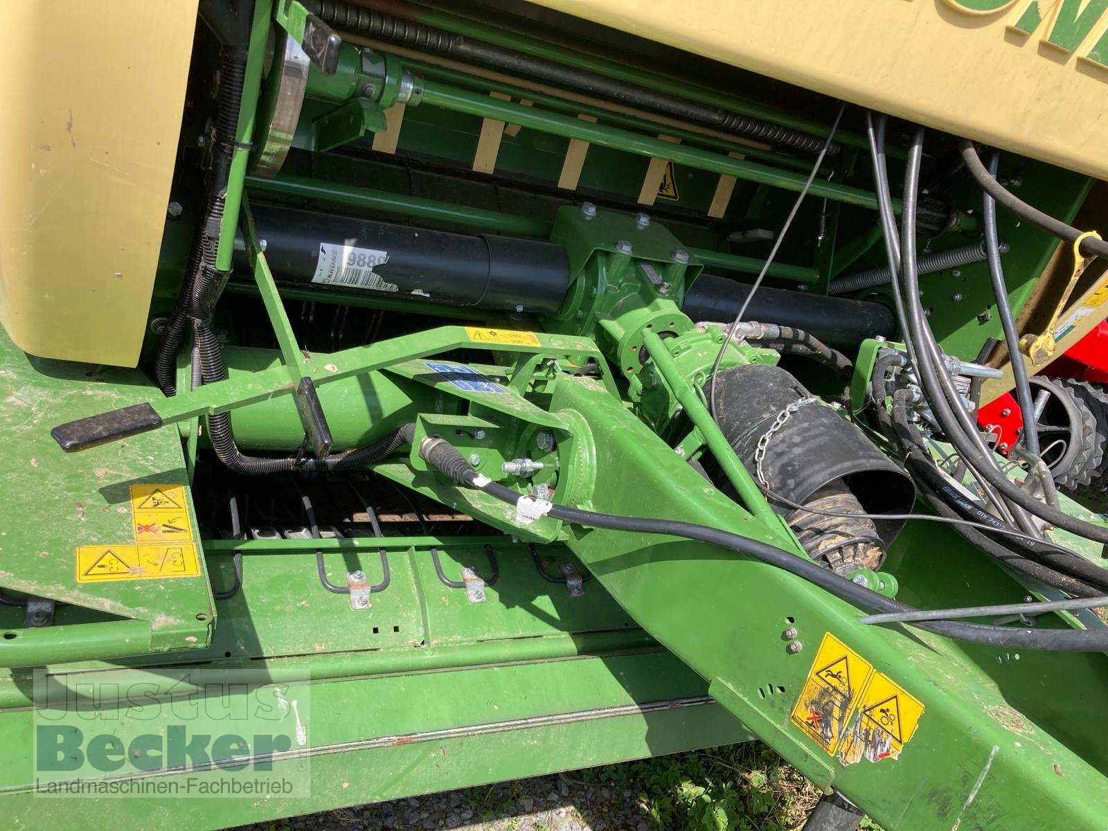 Rundballenpresse typu Krone Comprima CF 155 XC, Gebrauchtmaschine w Runkel-Dehrn (Zdjęcie 4)