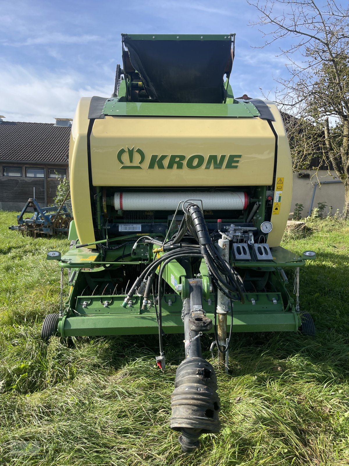 Rundballenpresse van het type Krone Comprima CV 150 XC, BRANDSCHADEN!, Gebrauchtmaschine in Thalmässing (Foto 24)