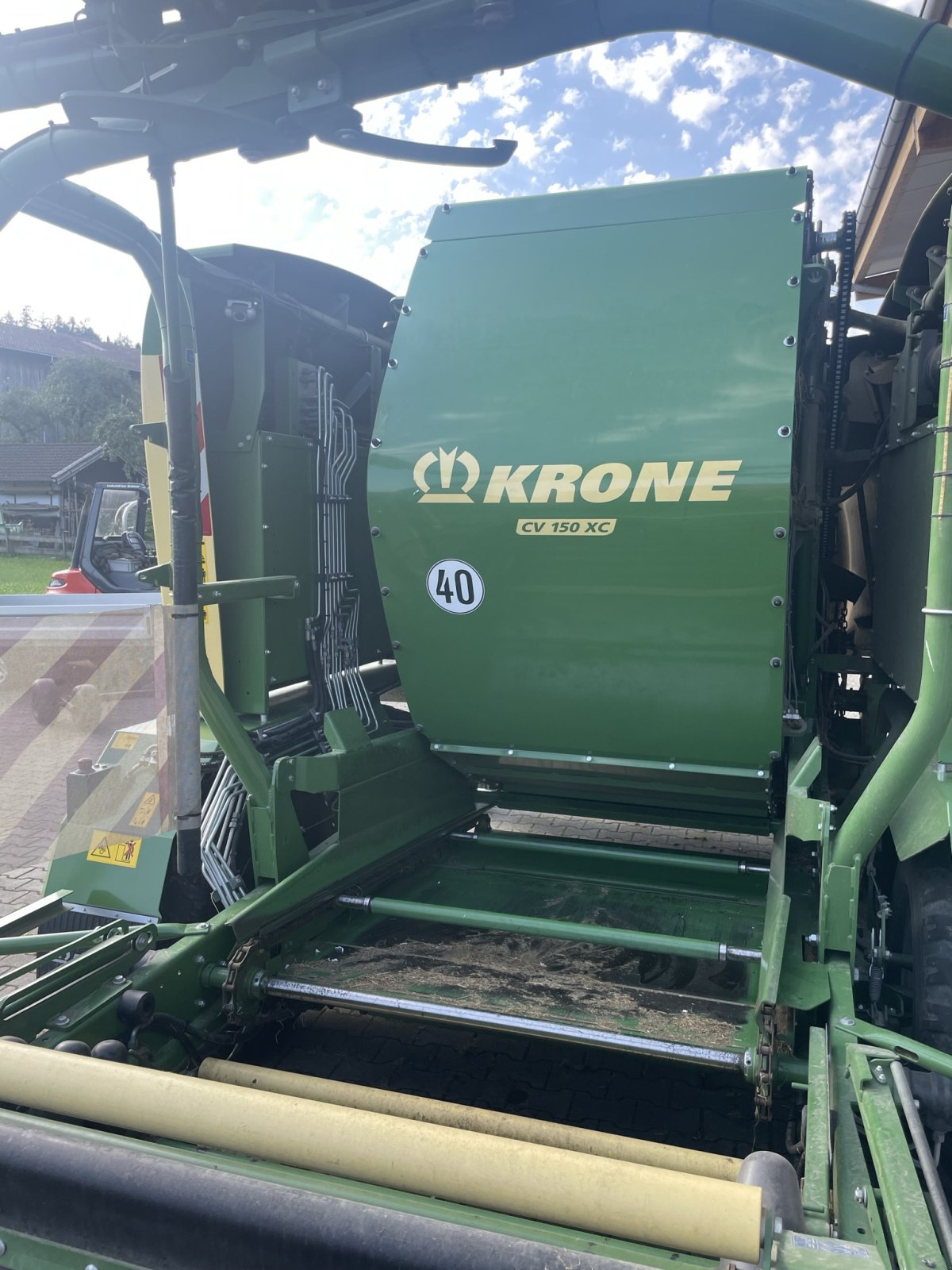 Rundballenpresse des Typs Krone Comprima CV 150 XC, Gebrauchtmaschine in Amerang / OT. Kirchensur (Bild 8)