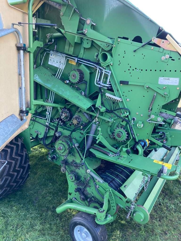 Rundballenpresse del tipo Krone Comprima CV 150 XC, Gebrauchtmaschine en Gorredijk (Imagen 8)