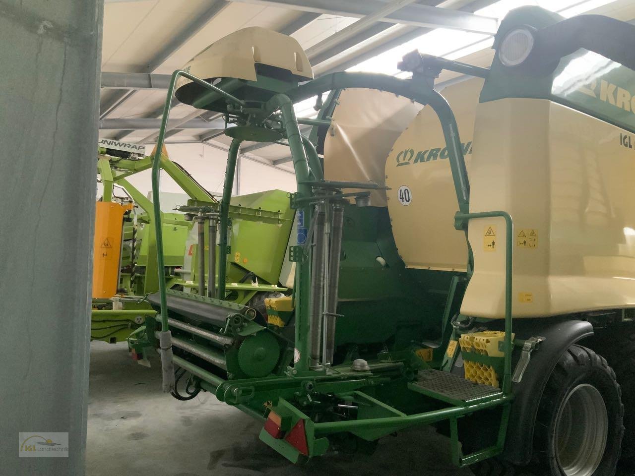 Rundballenpresse typu Krone Comprima CV 150 XC, Gebrauchtmaschine w Pfreimd (Zdjęcie 3)