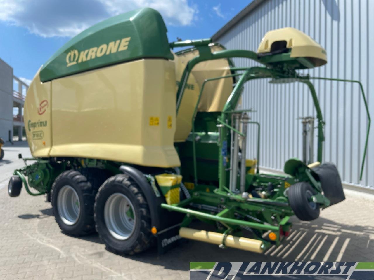 Rundballenpresse tip Krone Comprima CV 150 XC, Gebrauchtmaschine in Neuenhaus (Poză 3)