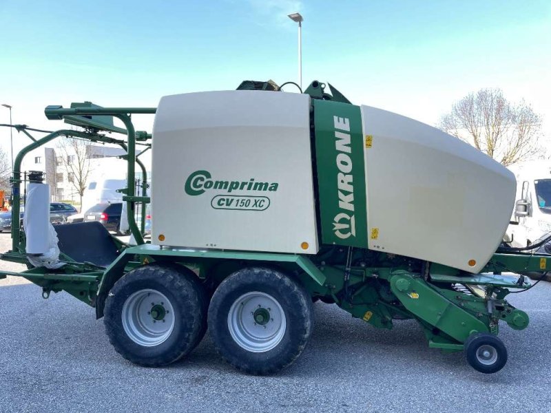 Rundballenpresse tip Krone Comprima CV 150, Gebrauchtmaschine in Grattersdorf (Poză 1)