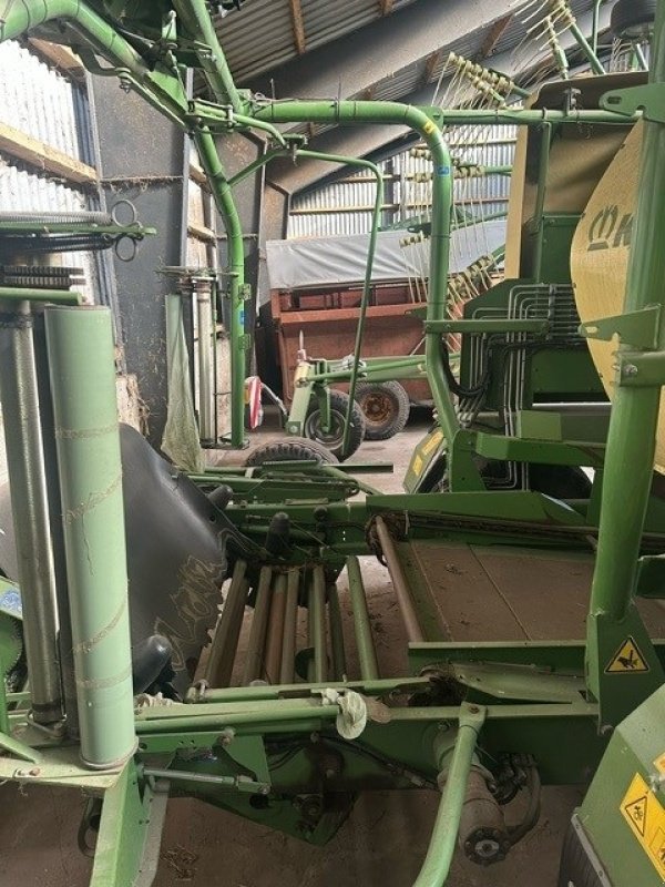 Rundballenpresse typu Krone Comprima CV150XC, Gebrauchtmaschine w Bredebro (Zdjęcie 3)