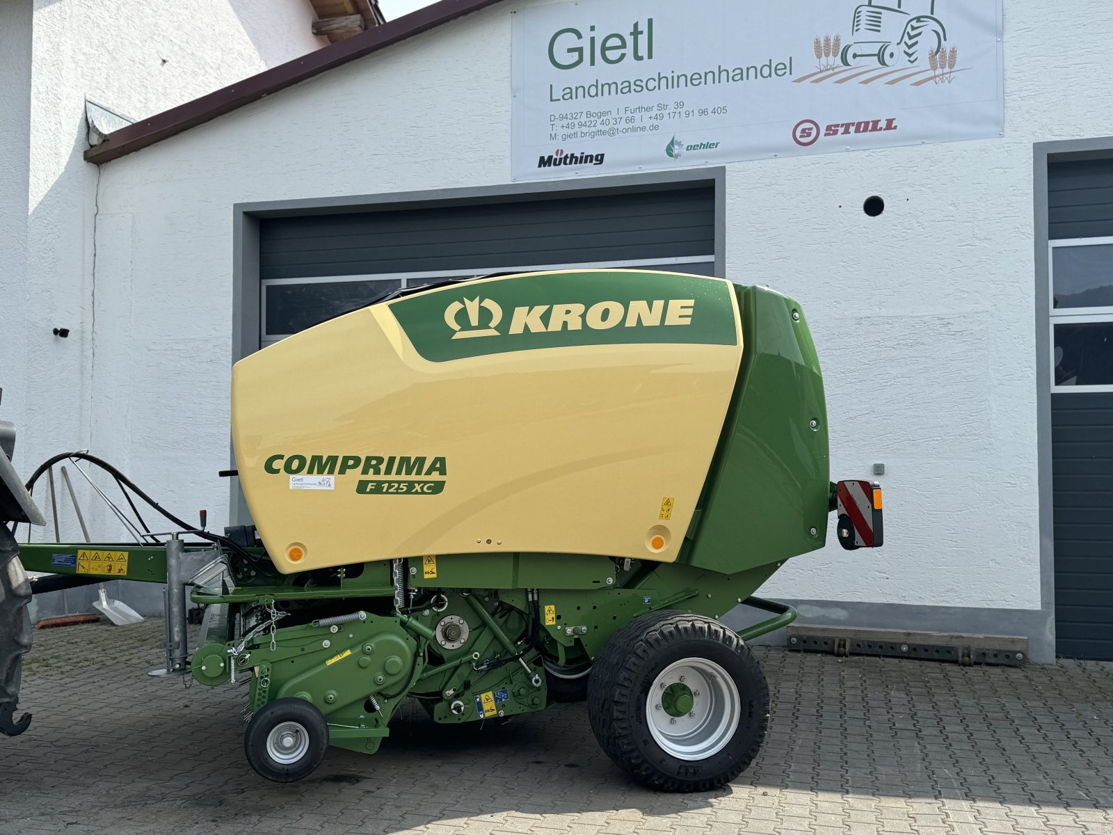 Rundballenpresse του τύπου Krone Comprima F 125 XC, Gebrauchtmaschine σε Bogen (Φωτογραφία 1)