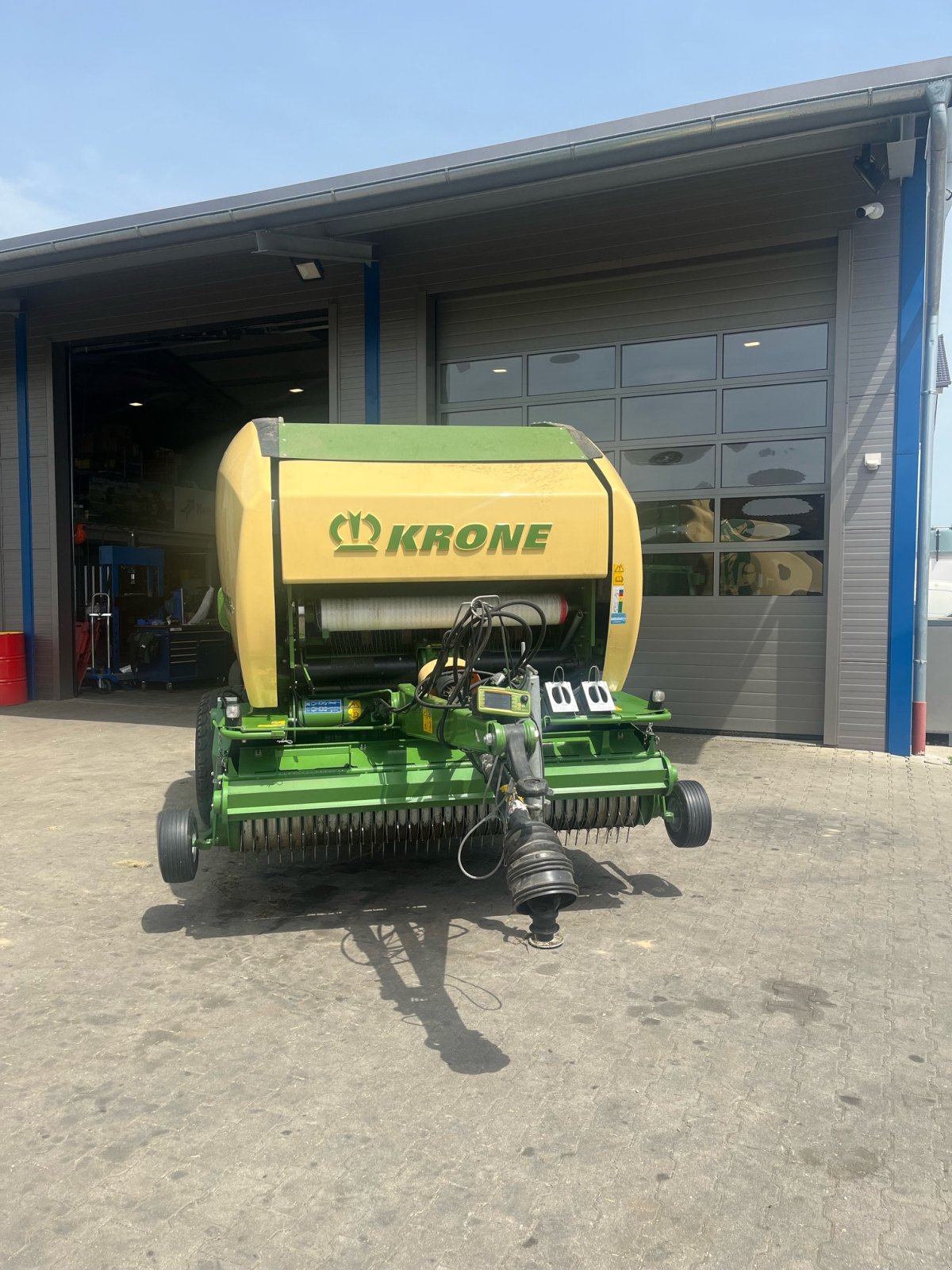 Rundballenpresse del tipo Krone Comprima F 125 XC, Gebrauchtmaschine en Tuntenhausen (Imagen 2)