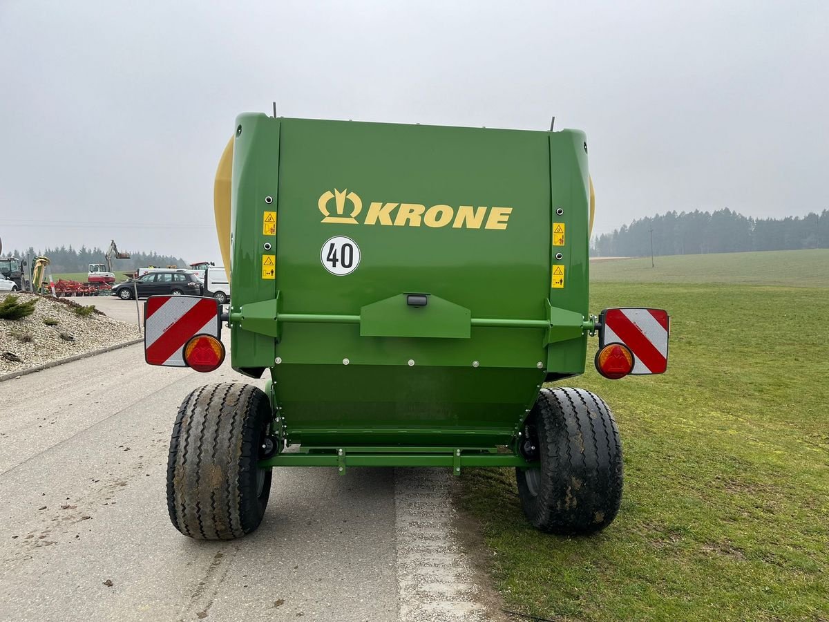 Rundballenpresse typu Krone Comprima F 125 XC, Neumaschine w NATTERNBACH (Zdjęcie 4)