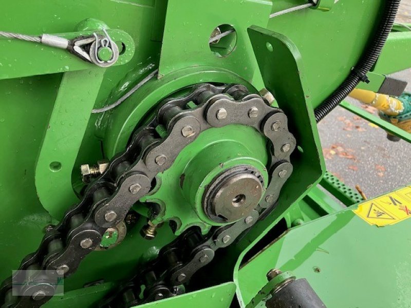 Rundballenpresse of the type Krone Comprima F 125 XC, Gebrauchtmaschine in Marsberg (Picture 4)