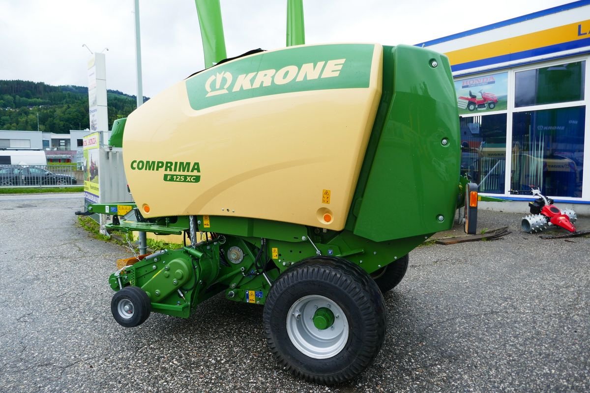 Rundballenpresse of the type Krone Comprima F 125 XC, Gebrauchtmaschine in Villach (Picture 5)