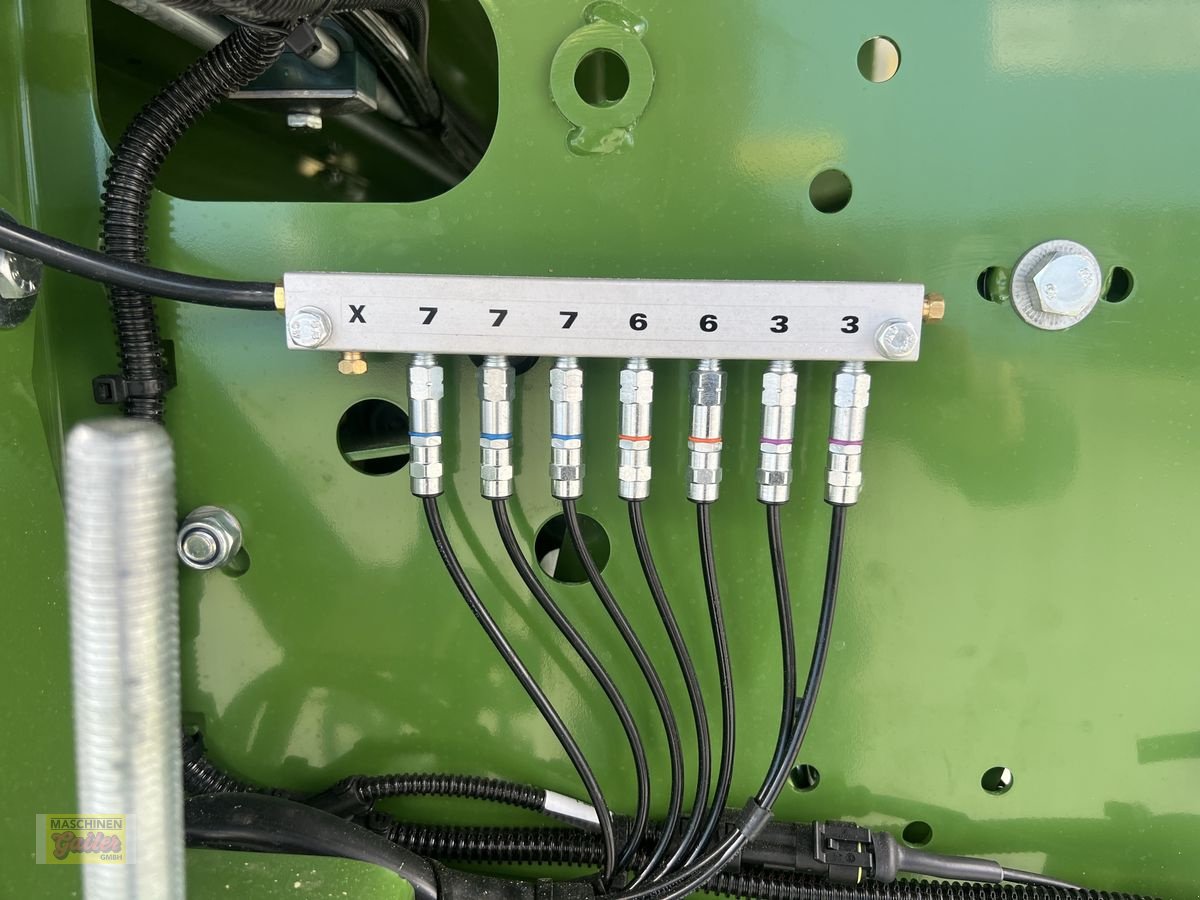 Rundballenpresse typu Krone Comprima F 125 XC, Neumaschine v Kötschach (Obrázek 15)