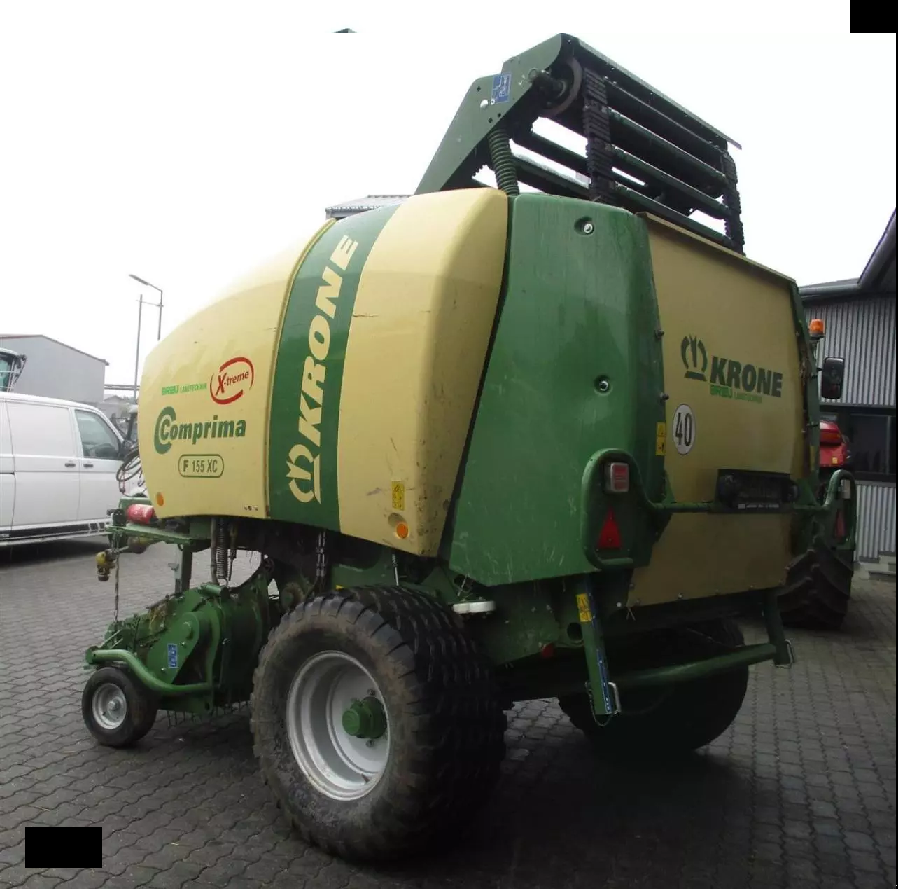 Rundballenpresse van het type Krone Comprima F 155 XC X, Gebrauchtmaschine in Wuppertal (Foto 4)