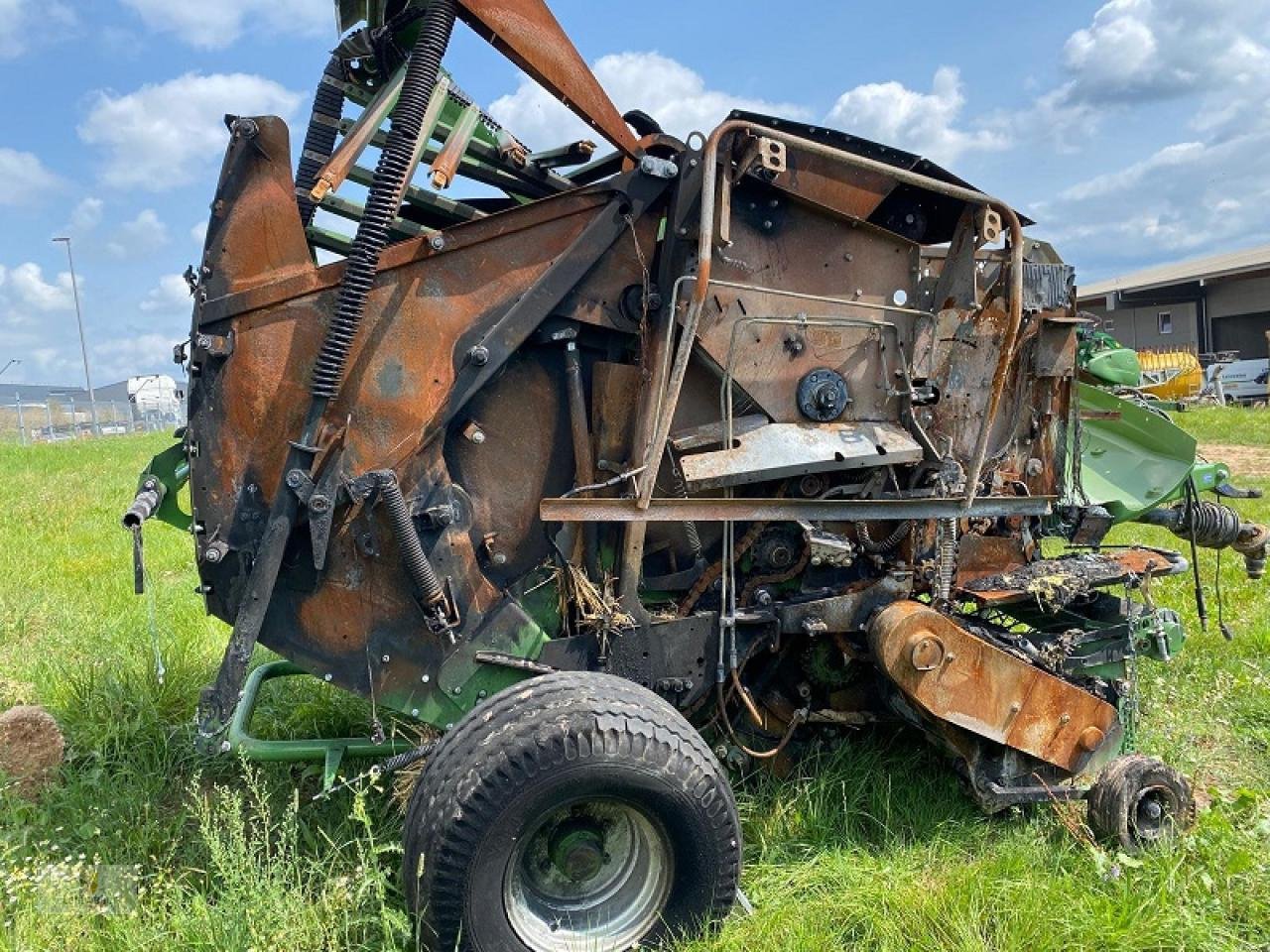 Rundballenpresse typu Krone Comprima F 155 XC, Gebrauchtmaschine v Neuhof - Dorfborn (Obrázok 4)