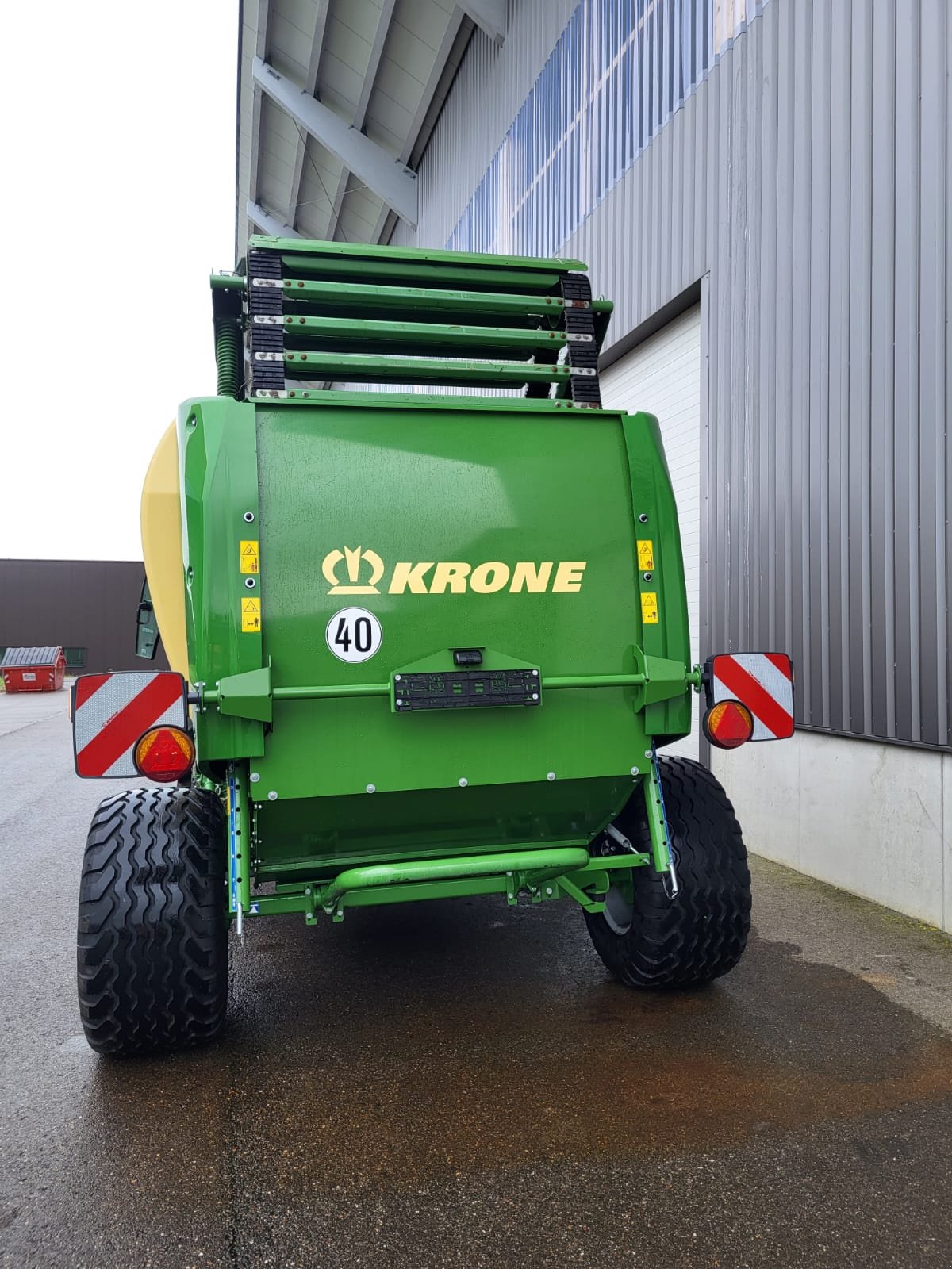 Rundballenpresse tip Krone Comprima F 155 XC, Gebrauchtmaschine in Nellingen (Poză 11)