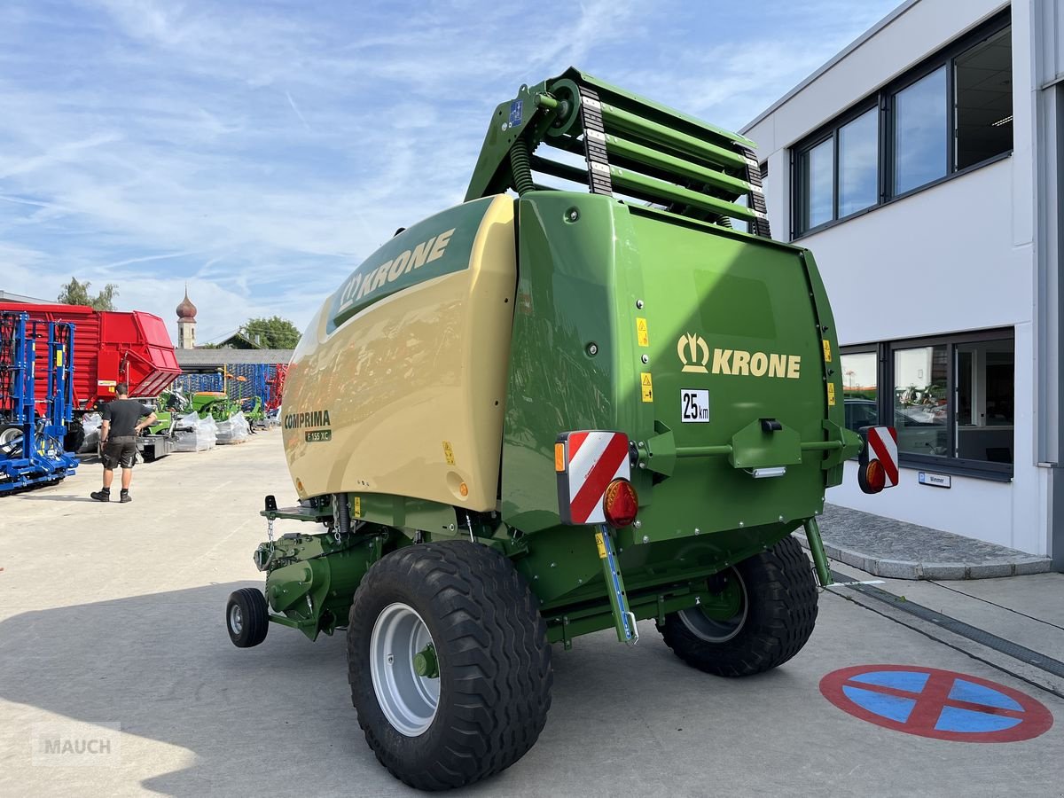 Rundballenpresse typu Krone Comprima F155 XC, Neumaschine w Burgkirchen (Zdjęcie 4)