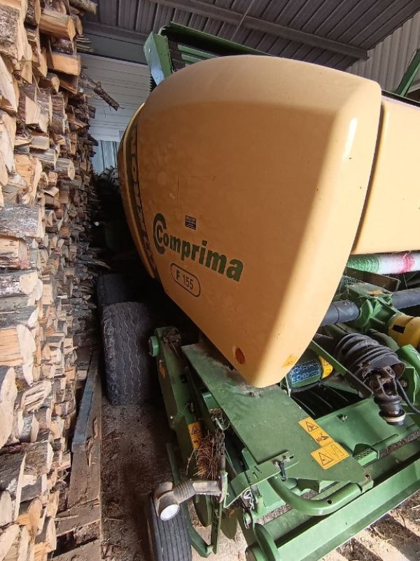 Rundballenpresse tip Krone Comprima F155, Gebrauchtmaschine in LEVIER (Poză 2)