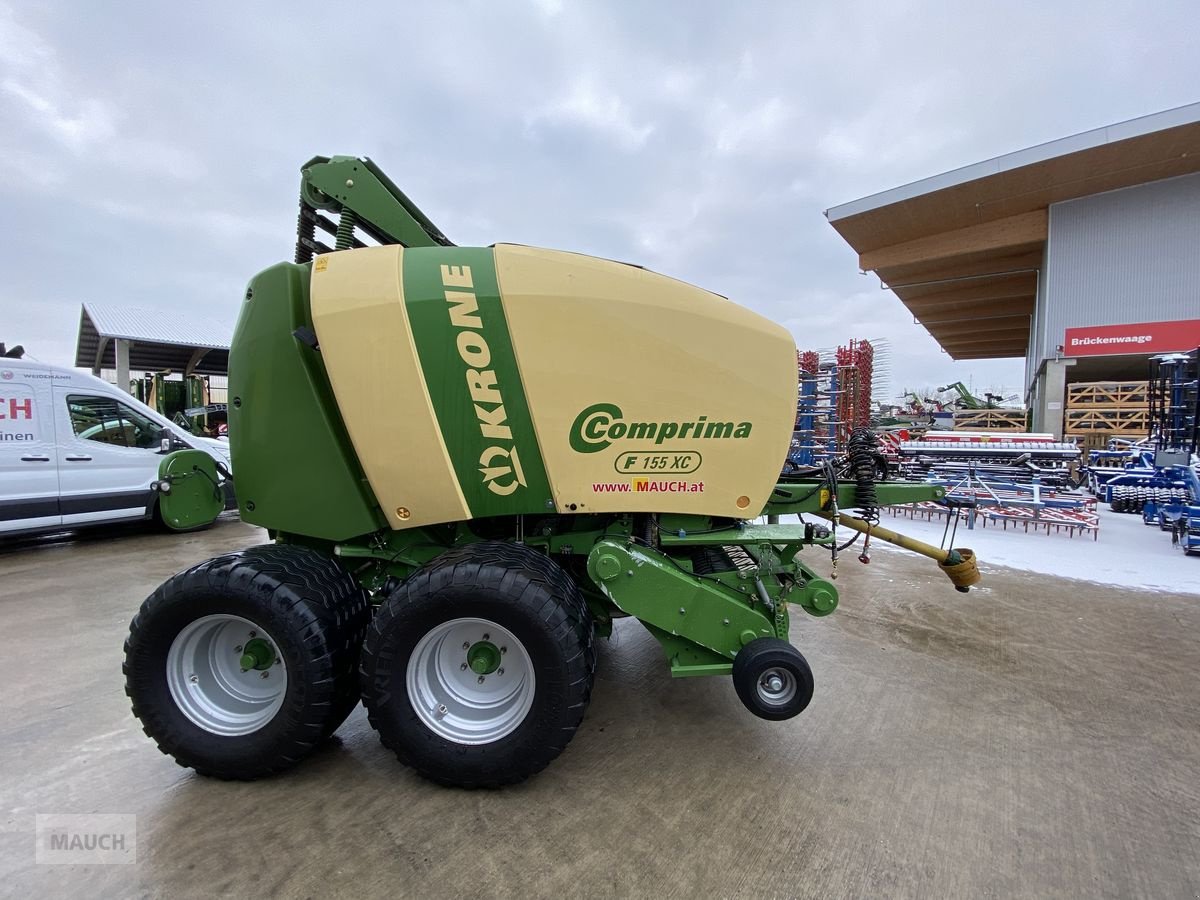 Rundballenpresse tip Krone Comprima F155XC, Gebrauchtmaschine in Burgkirchen (Poză 9)