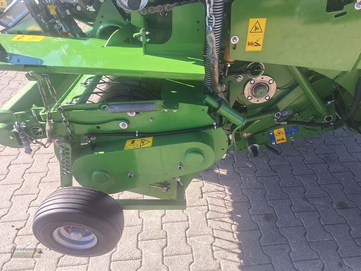 Rundballenpresse typu Krone Comprima V 150 XC 17 Messer, Gebrauchtmaschine v Aurolzmünster (Obrázek 21)