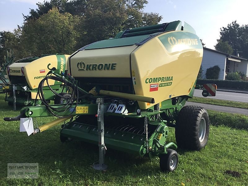 Rundballenpresse van het type Krone Comprima V 150 XC Plus, Vorführmaschine in Bodenkirchen