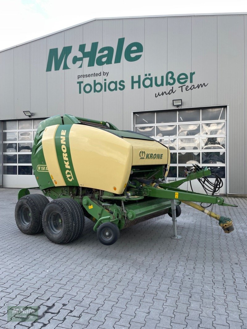 Rundballenpresse tip Krone Comprima V 150 XC, Gebrauchtmaschine in Borgholzhausen (Poză 2)