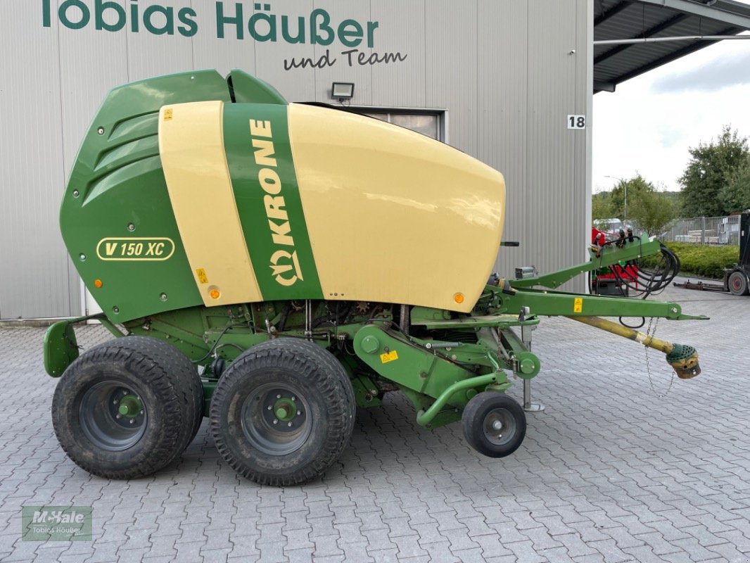 Rundballenpresse van het type Krone Comprima V 150 XC, Gebrauchtmaschine in Borgholzhausen (Foto 3)