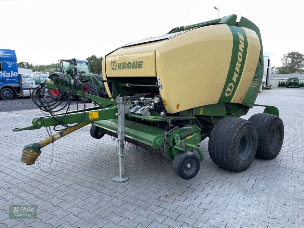 Rundballenpresse tip Krone Comprima V 150 XC, Gebrauchtmaschine in Borgholzhausen (Poză 7)