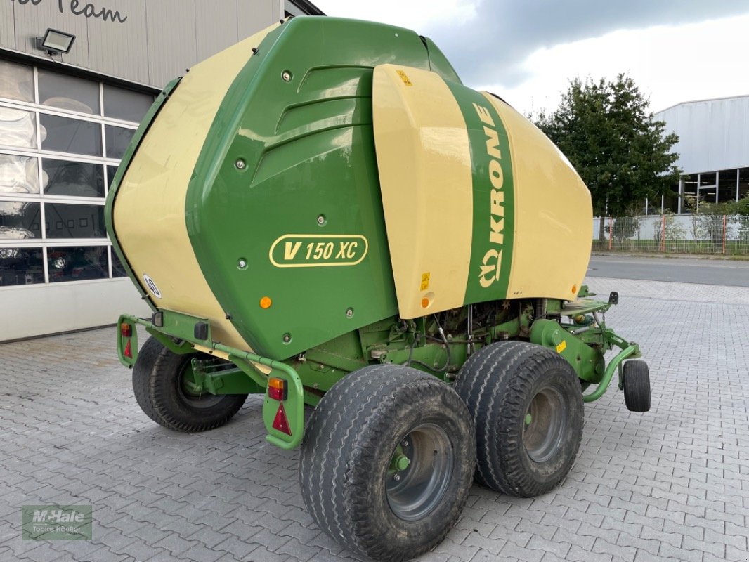 Rundballenpresse des Typs Krone Comprima V 150 XC, Gebrauchtmaschine in Borgholzhausen (Bild 11)