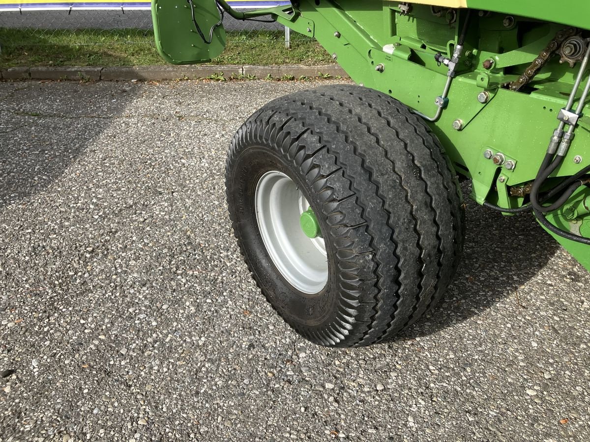 Rundballenpresse tip Krone COMPRIMA V 150 XC, Gebrauchtmaschine in Villach (Poză 4)